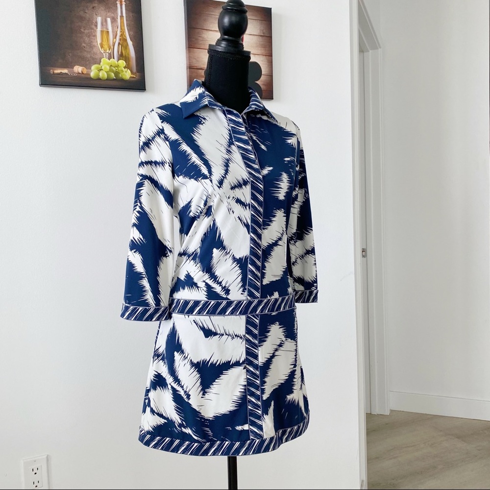 BCBGMaxazria Long Sleeve Palm Leaf Blue Dress